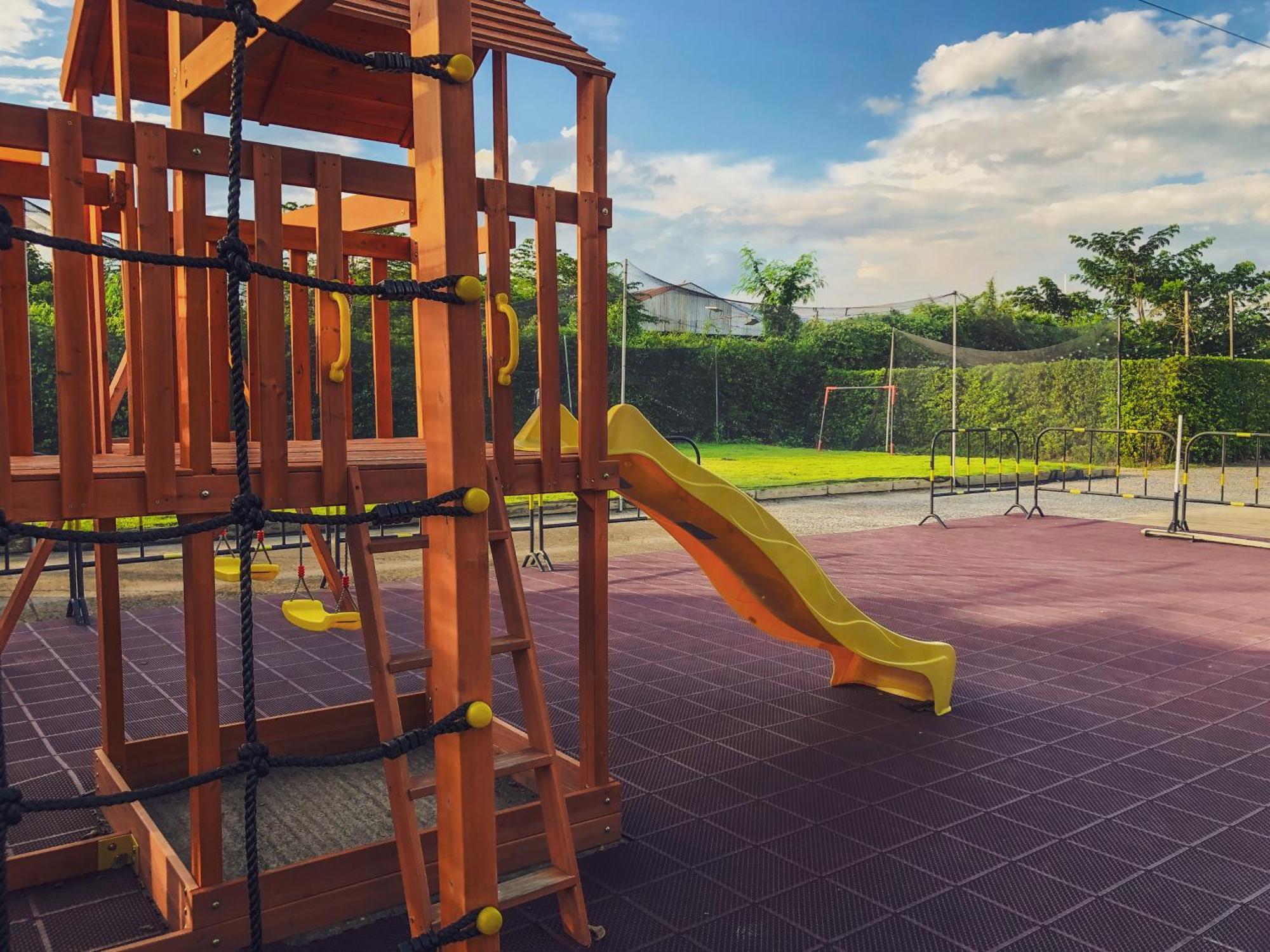 Beaver Club Homestay เชียงใหม่ ภายนอก รูปภาพ